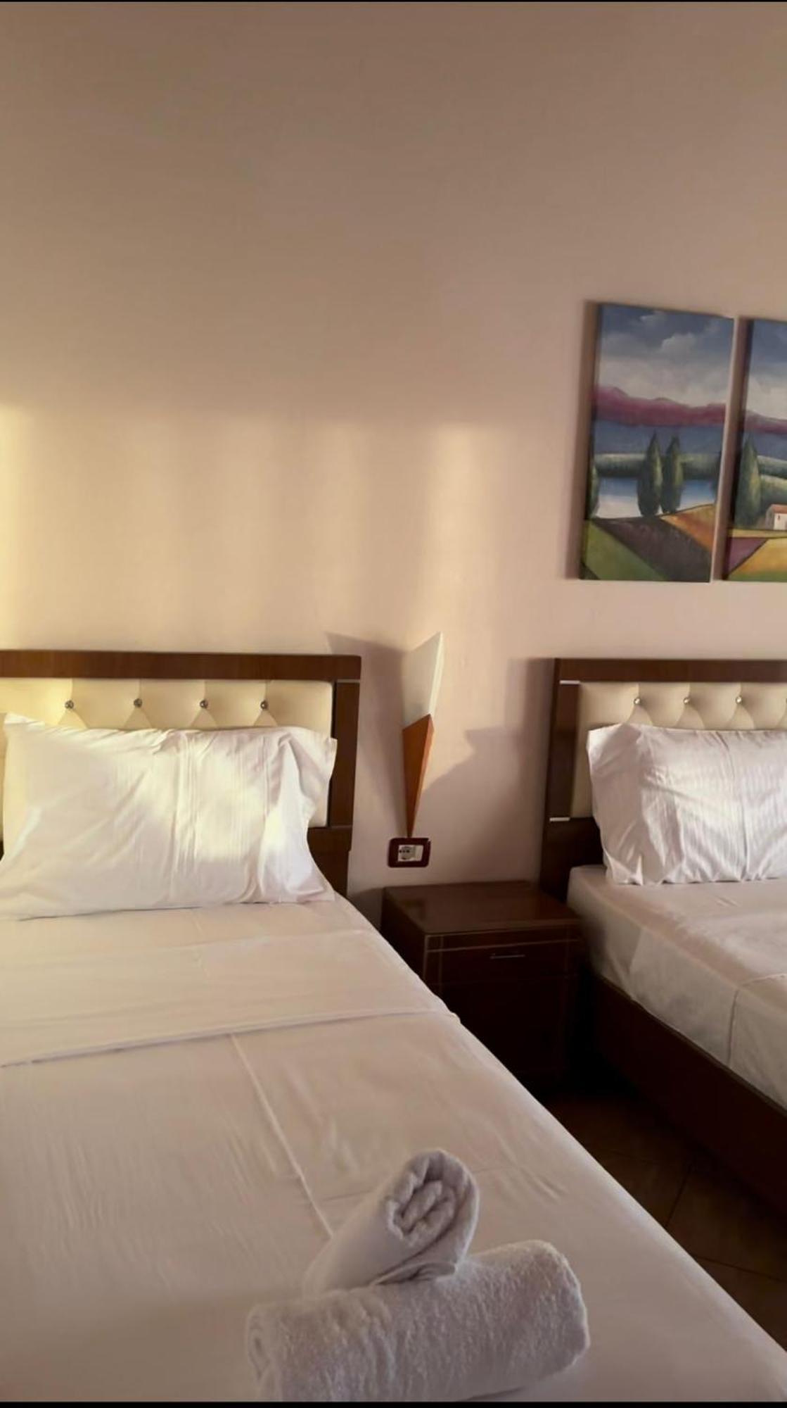 Hotel Ramosaco, Radhime, Vlore Exteriör bild