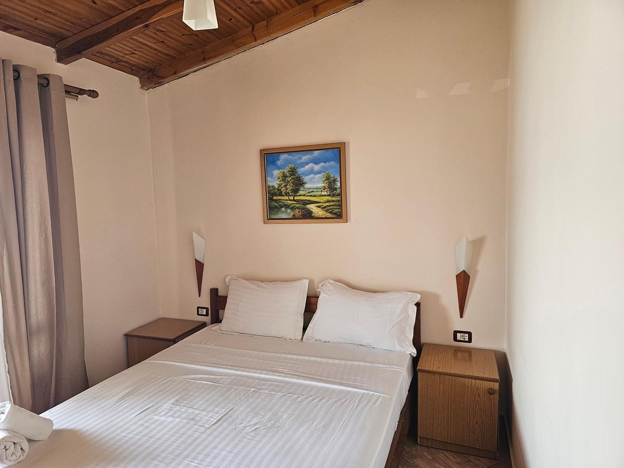 Hotel Ramosaco, Radhime, Vlore Exteriör bild