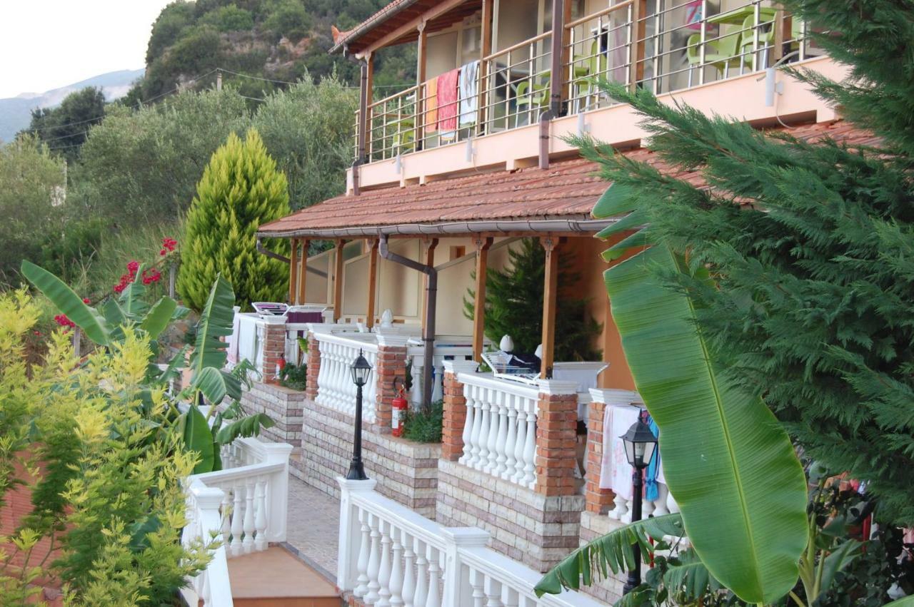 Hotel Ramosaco, Radhime, Vlore Exteriör bild