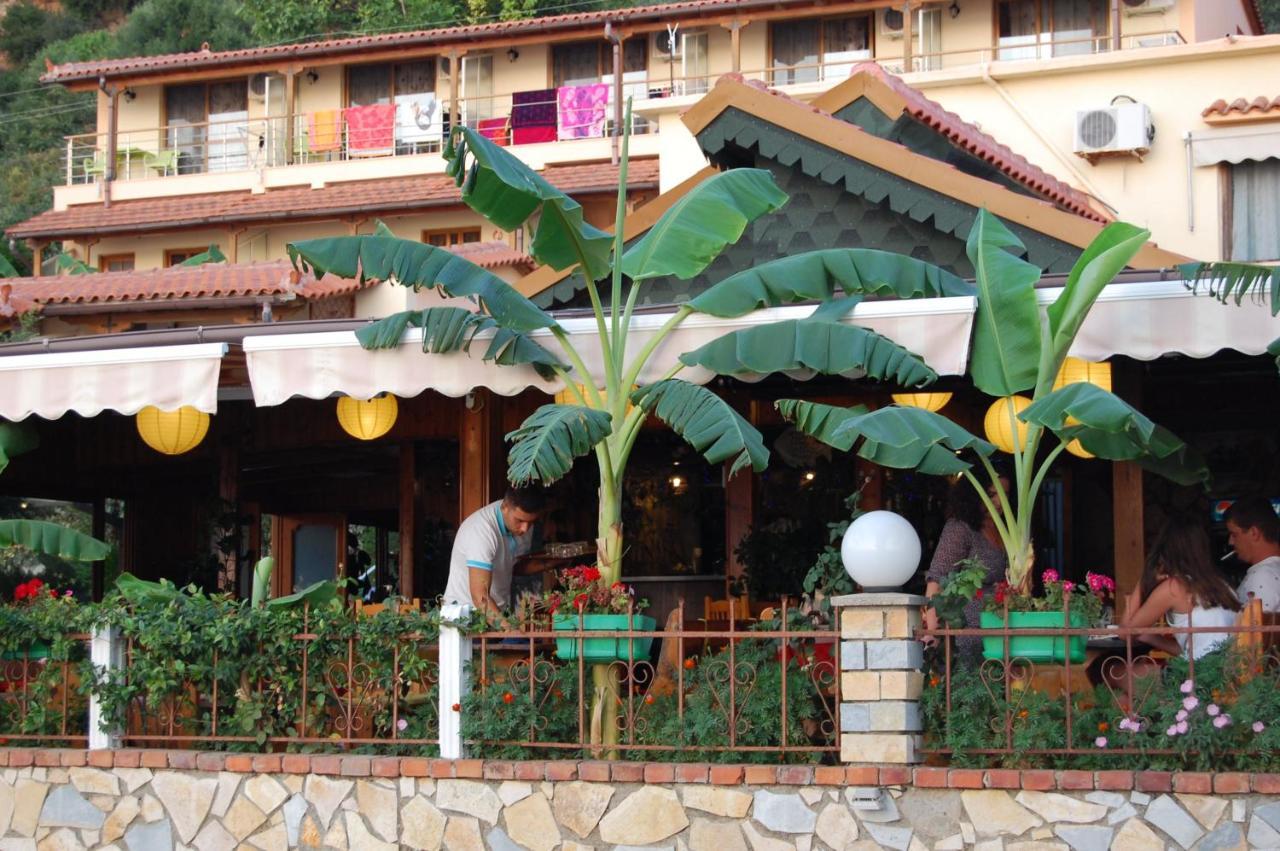 Hotel Ramosaco, Radhime, Vlore Exteriör bild