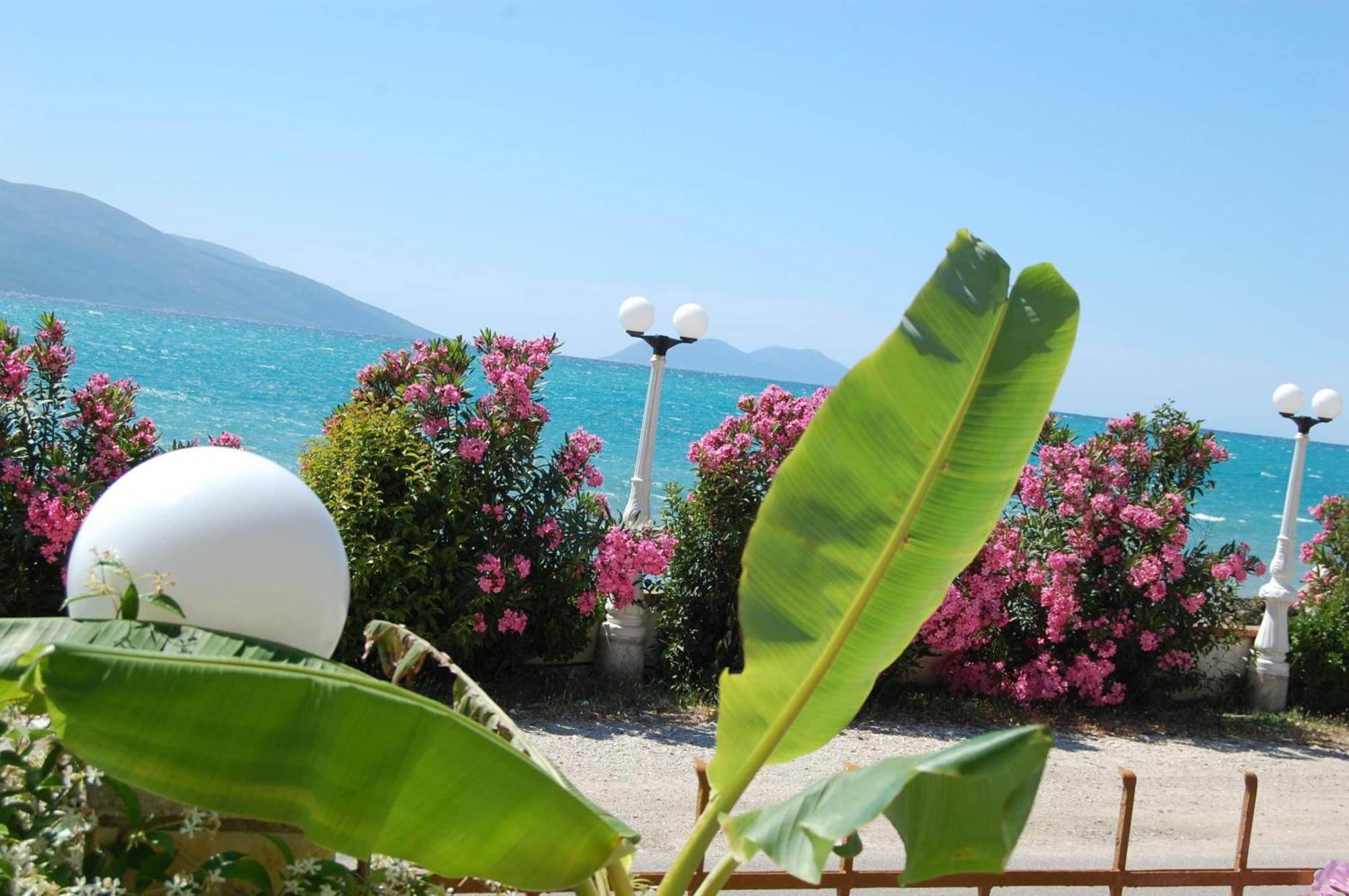 Hotel Ramosaco, Radhime, Vlore Exteriör bild